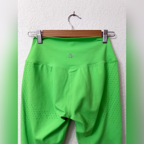 BuffBunny Neon Green Leggings Viva la Vibe Laser Cropped - M - Picture 6 of 11